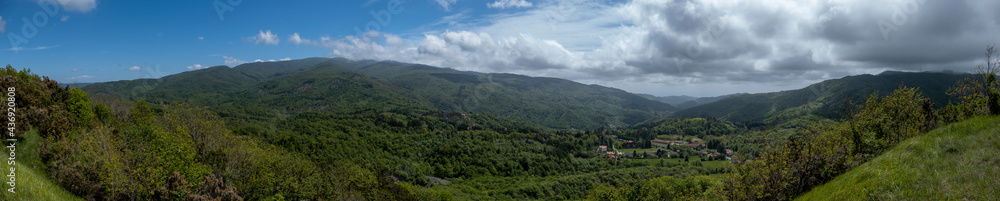 Fototapeta premium Foresta Deiva - Forte Lodrino (Giovo Ligure), Savona.