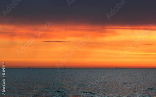 Sunrise on the Caspian sea, Makhachkala © suleymannabiev