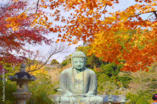 鎌倉大仏と紅葉 © koichi