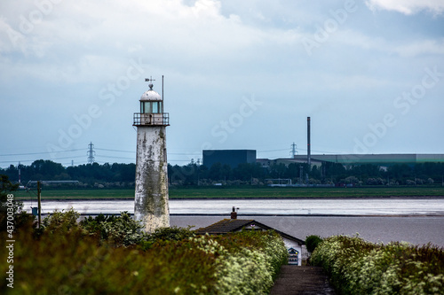 Canvas Print Hale Head Lighthouse on the Bank of the River Mersey, UK