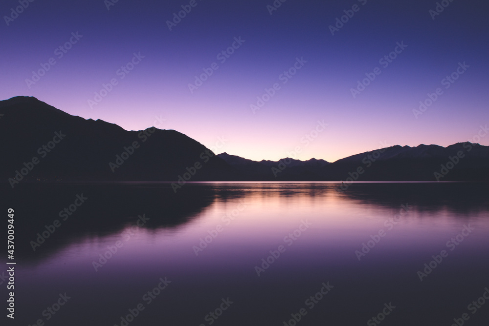 Sunset over Lake Wanaka, New Zealand