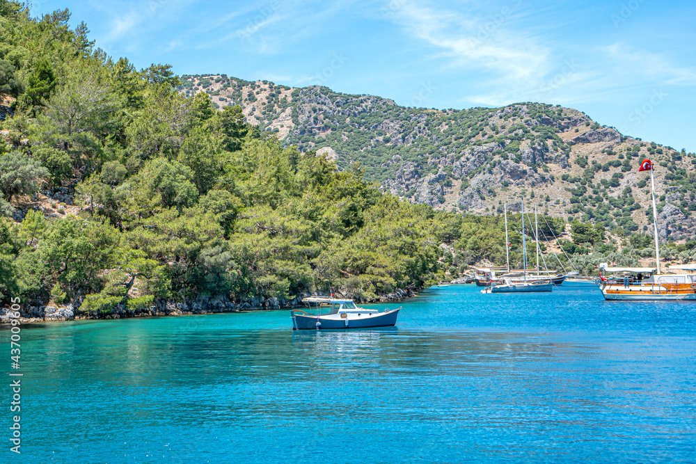 Gocek is famous for its natural beauty and crystal clear sea among the sailors not only in Turkey but also abroad, is surrounded by 12 islands in Turkey
