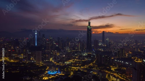 Wallpaper Mural aerial hyperlapse of kuala lumpur city skyline during sunrise. Torontodigital.ca