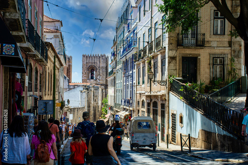 Fototapeta Naklejka Na Ścianę i Meble -  Beautiful street of Lisbon in Portugal