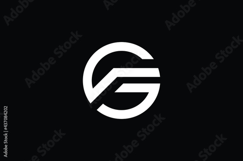 GF letter logo design on luxury background. FG monogram initials letter logo concept. GF icon design. FG elegant and Professional letter icon design on black background. G F FG GF