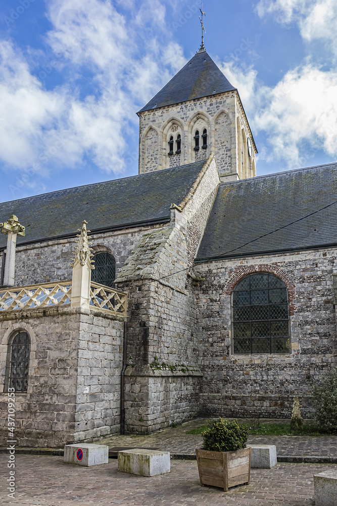 Saint Martin de Veules les Roses (Eglise Saint-Martin de Veules-les-Roses) - church dates 16th century, except for bell tower from 13th century. Veules les Roses, Seine-Maritime, Normandy, France. Saint Martin de Veules les Roses (Eglise Saint-Martin de Veules-les-Roses) - church dates 16th century, except for bell tower from 13th century. Veules les Roses, Seine-Maritime, Normandy, France.