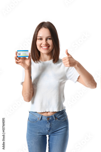 Young woman with covid-19 v...