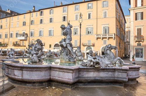 Fountain Boilermakers (architect Giacomo della Porta)