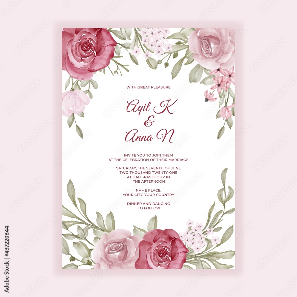 Floral wedding invitation with pink and burgundy decoration