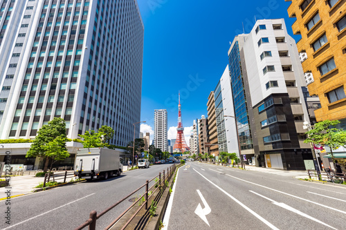 (東京都ｰ都市風景)青空の国道一号線風景２ photo