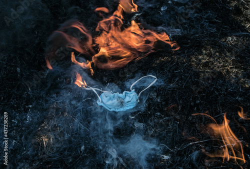 covid masks people superstition india vaccine corona travel medicine irresponsible medicine 