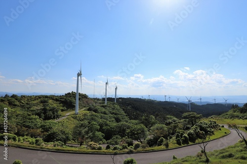 青山高原の風車群 © narautsu