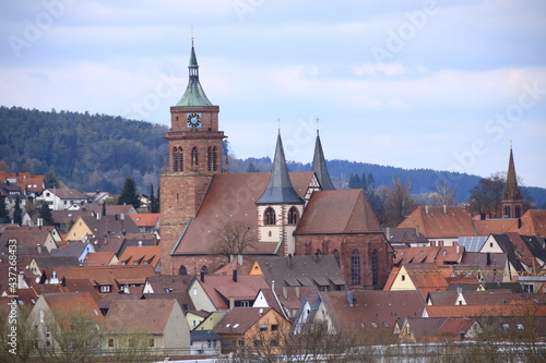 Foto Blick auf die St. Peter und Paul Kirche in Weil der Stadt