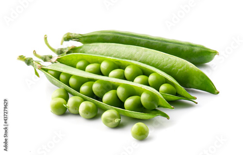 Fresh green peas