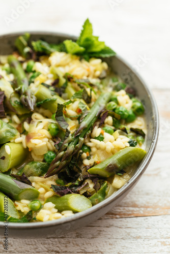 Spring Risotto with Asparagus, Peas, Lemon and Mint