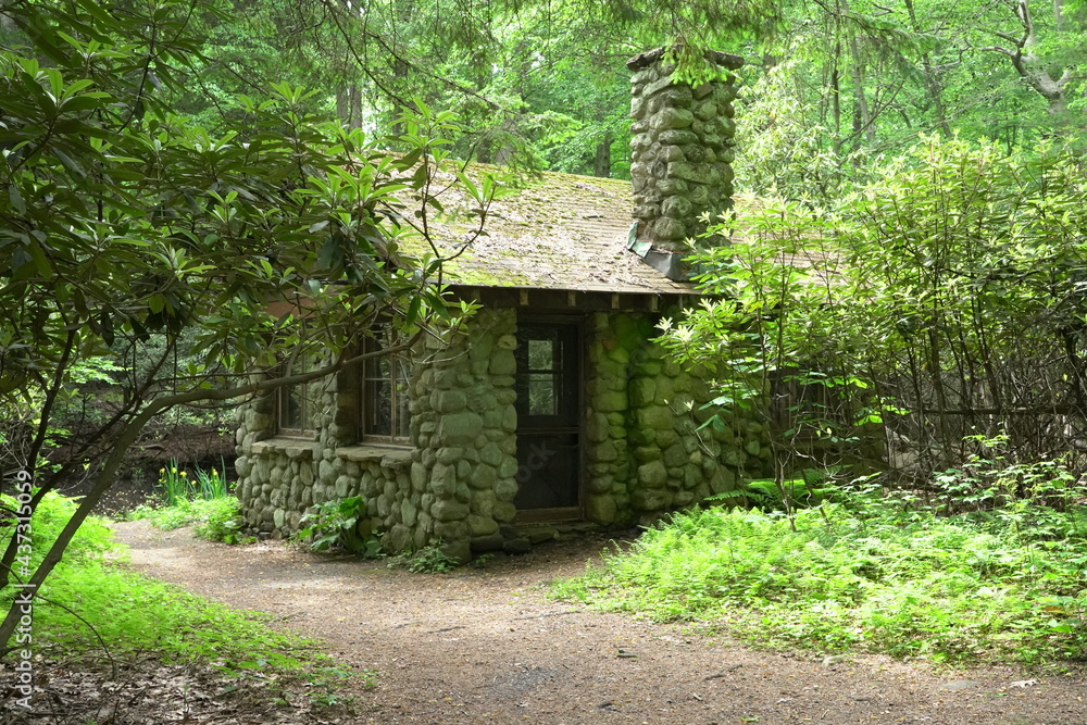 Abandoned Cabin Abandoned Cabin