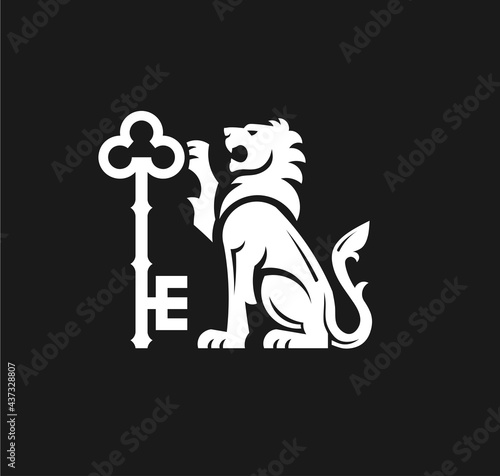 Luxury heraldic Royal Lion King logo design, Vintage Crest luxury logo vector illustration