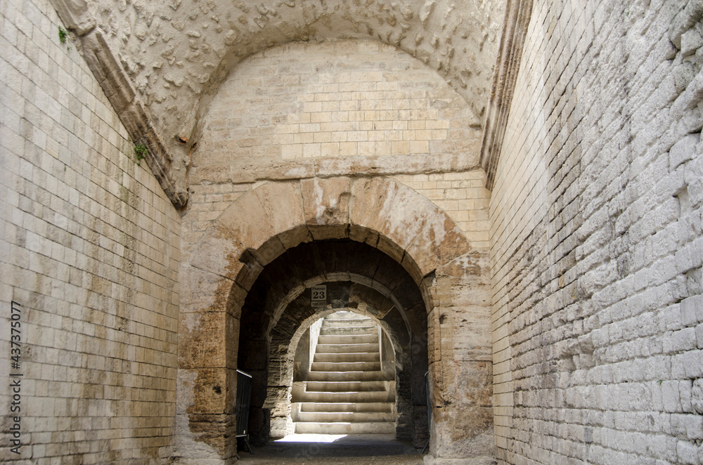 ARLESS FRANCIA 2012 ANFITEATRO ROMANO ARLESS ARLESS FRANCIA 2012 ANFITEATRO ROMANO ARLESS