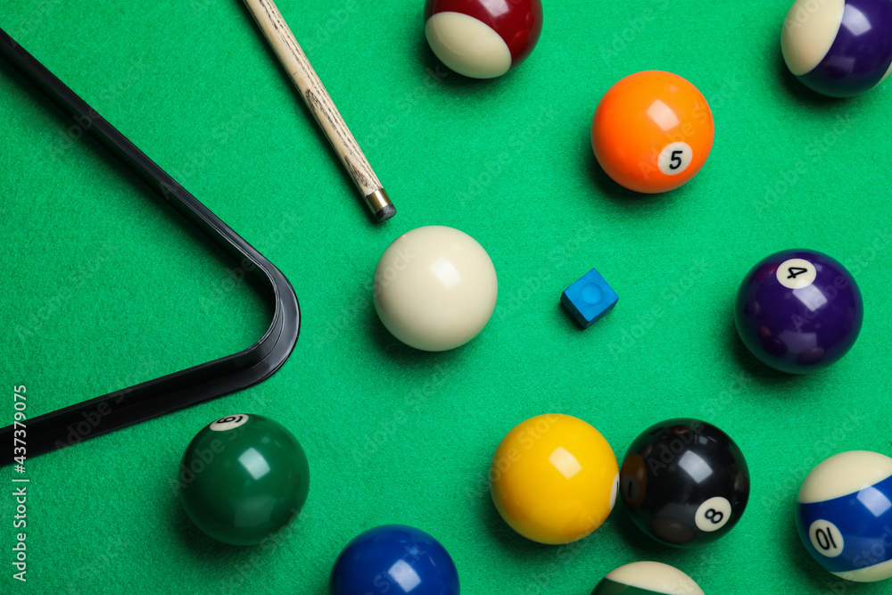 Falmatrica Flat lay composition with balls and cue on billiard table |  Europosters