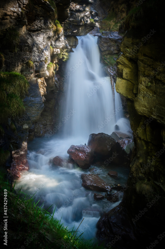 Lalarri waterfall in Pineta Valley (Aragon) in spring (Ordesa and Monte Perdido National Park, Pyrenees, Spain)