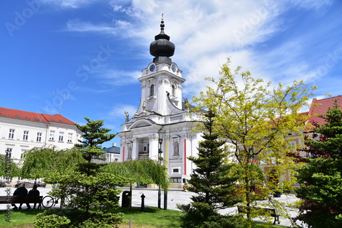 Bazylika Wadowice, kościół katolicki w rodzinnym mieście Karola Wojtyły photo