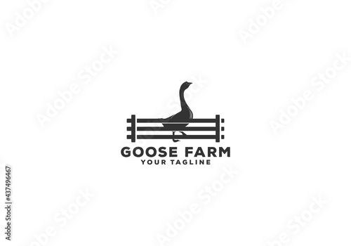 goose farm logo on white background