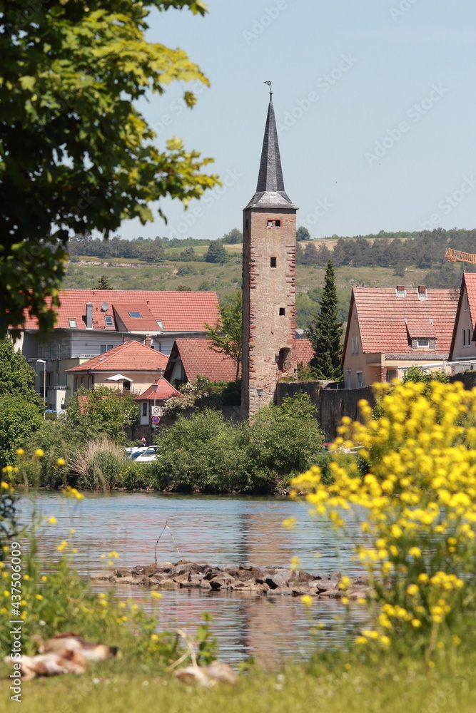 Fototapeta premium Riverside of Karlstadt a franconian city