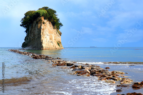 見附島 /見付島/石川県/軍艦島 