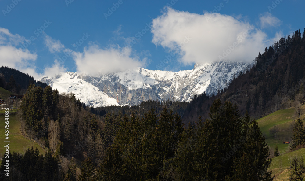 Wolken in den Alpen