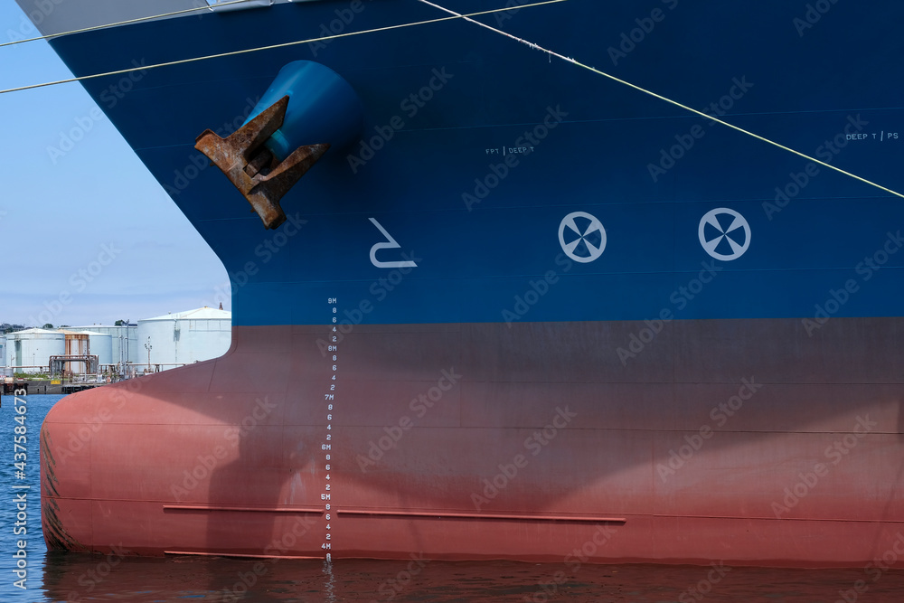 貨物船の船首 Stock Photo Adobe Stock