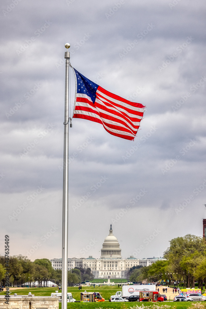 Washington Monument, Flags, US Capitol