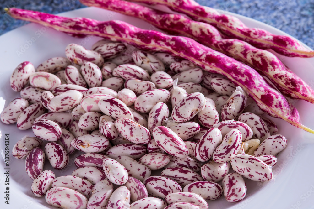 Obraz premium Pinto beans in a closeup