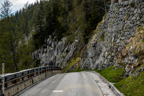 Auf dem weg zum Kehlsteinhaus auf dem Obersalzberg photo