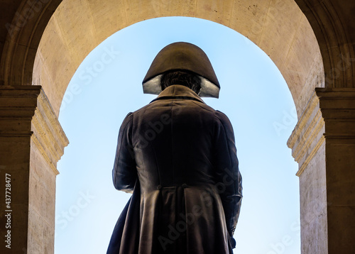 Photography Rear view of the statue of Napoleon Bonaparte in the Hotel des Invalides in Pari