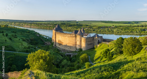 Vászonkép The Khotyn Fortress is a fortification complex located on the right bank of the Dniester River in Khotyn, Chernivtsi Oblast of western Ukraine