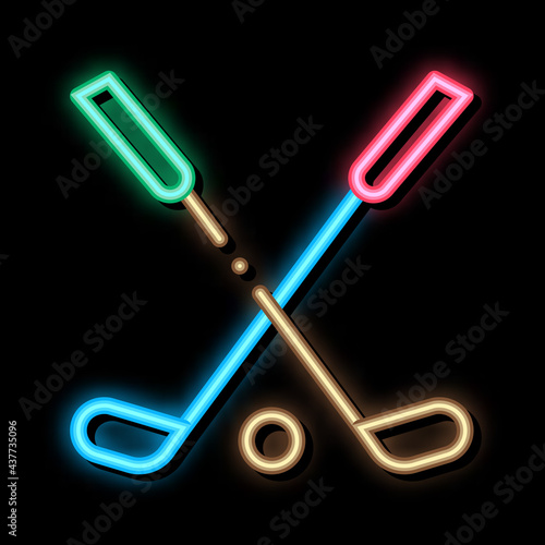 Golf Putters Ball neon light sign vector. Glowing bright icon Golf Putters Ball sign. transparent symbol illustration