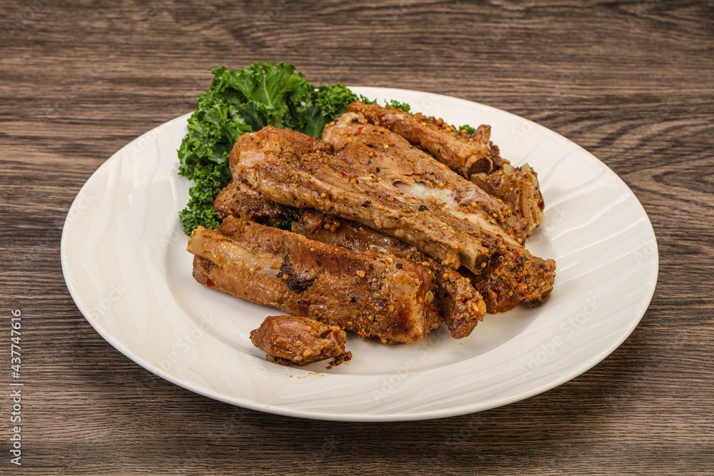 Stewed pork ribs with spices