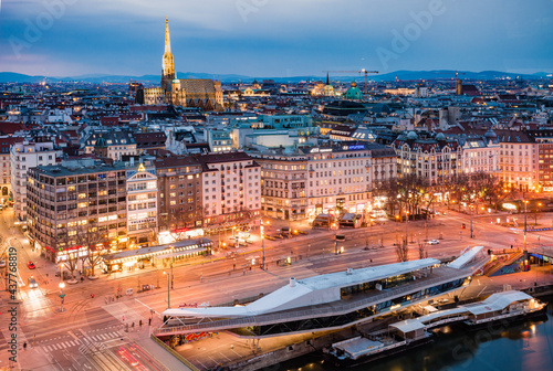 Canvas Print Vienna, Austria: aerial view over Schwedenplatz with Stephansdom tower