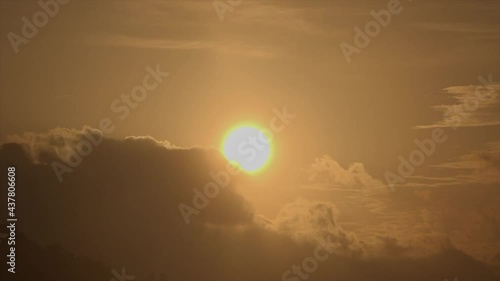 加計呂麻島の空と海
