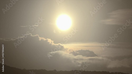 加計呂麻島の空と海