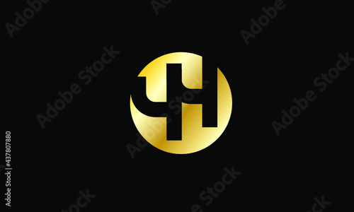 44 Circle Gold Negative Space Number
