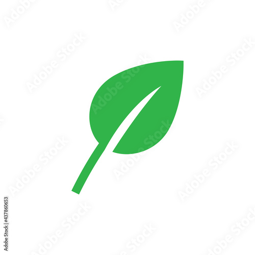 Green natural leaf drawing, vector