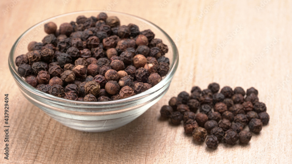 Group of Organic Black pepper isolated on white background. Selective focus and Top view (Flat Lay) Group of Organic Black pepper isolated on white background. Selective focus and Top view (Flat Lay)