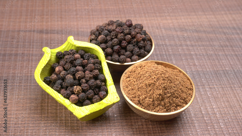 Group of Organic Black pepper isolated on white background. Selective focus and Top view (Flat Lay) Group of Organic Black pepper isolated on white background. Selective focus and Top view (Flat Lay)