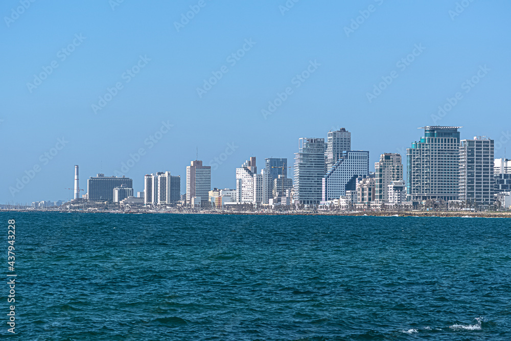 Fototapeta premium tel aviv coast and beach life