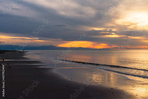 Fototapeta Naklejka Na Ścianę i Meble -  Whidbey Island Beach at Sunset