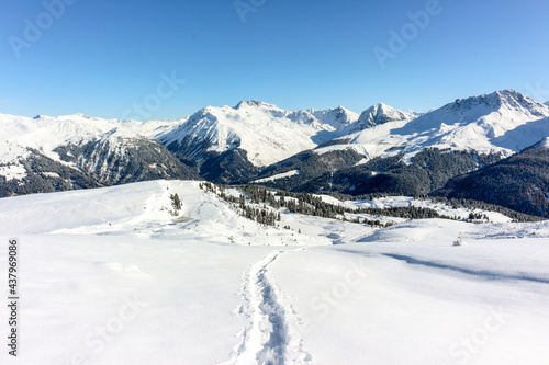 Winter Hiking Path in Arosa, Switzerland © benediktgr