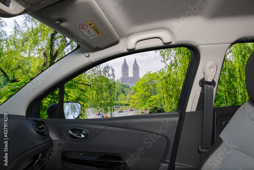 Car window with view of Central Park, Manhattan, New York, USA