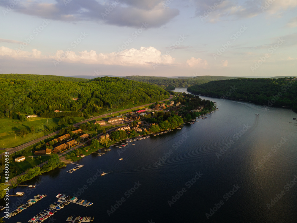 Fototapeta premium Aerial Deep Creek 48 mp