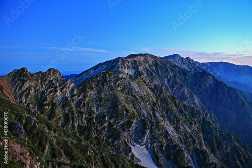 Mt.Shirouma, dawn 未明の白馬三山